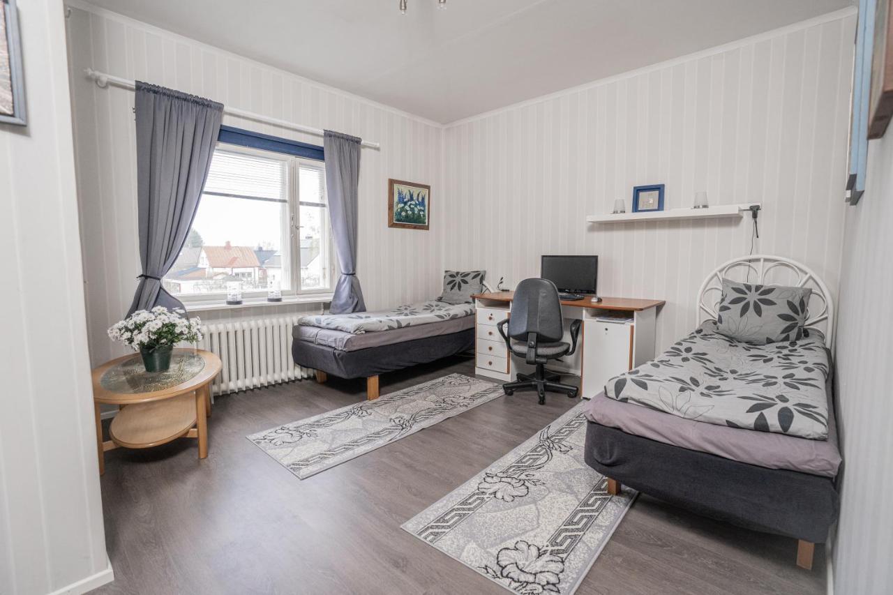 Iso Ja Viihtyisae Asunto Pietarsaaressa Apartment Jakobstad Bagian luar foto